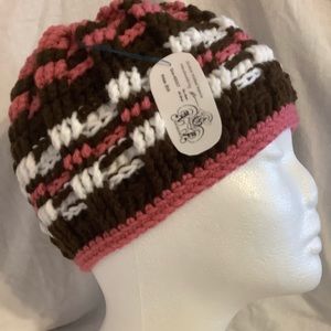 OS Hand crochet hat